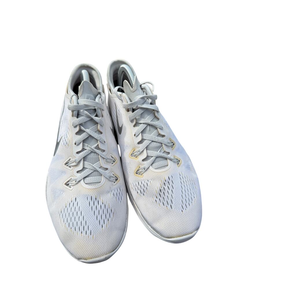 Nike Free TR Fit 5 White Silver 704674-100 Women's Size 9.5 Sneakers Shoes - Picture 3 of 6